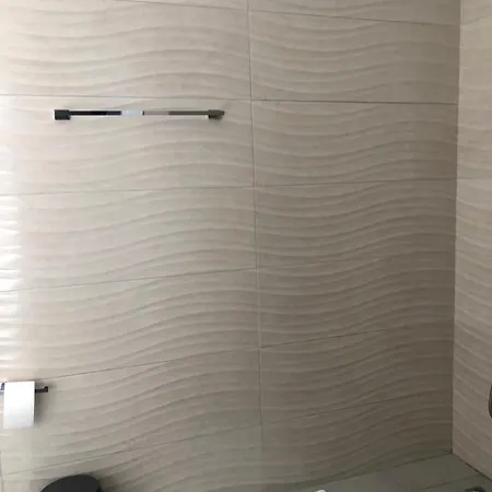 Olivia House 公寓 *